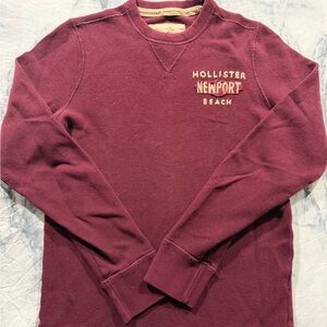 Hollister Men's Crewneck Sweater in Wine
